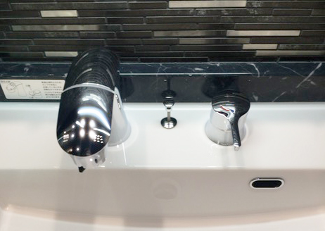 洗面化粧台 シャワー水栓のメリット デメリット Sakuの工夫 住まい 育児のあれやこれや